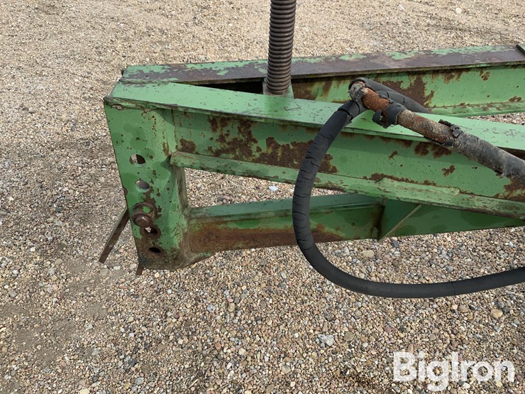 john-deere-100-image-9