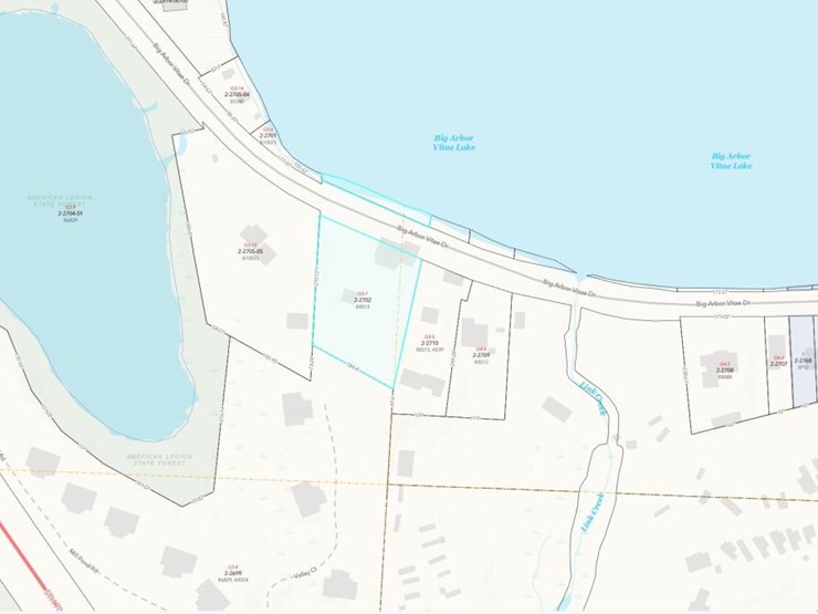 #100-•-waterfront-pub-with-4-bed/2-bath-apartment-image-144