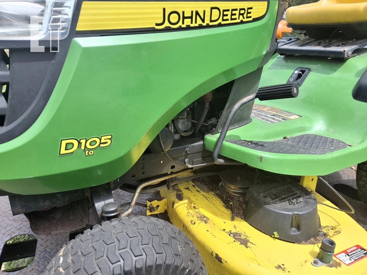 2012-john-deere-d105-image-9
