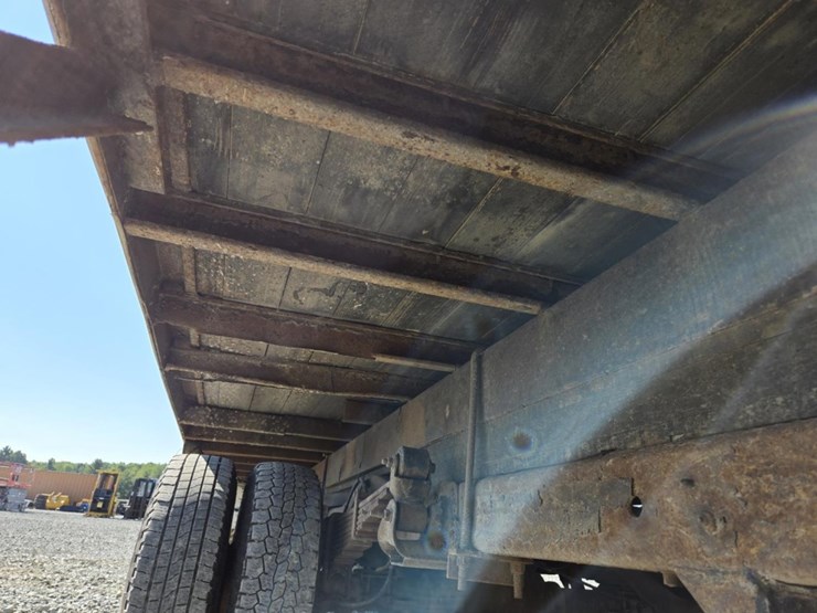 #5013-•-2015-chevrolet-4500-box-truck-image-34