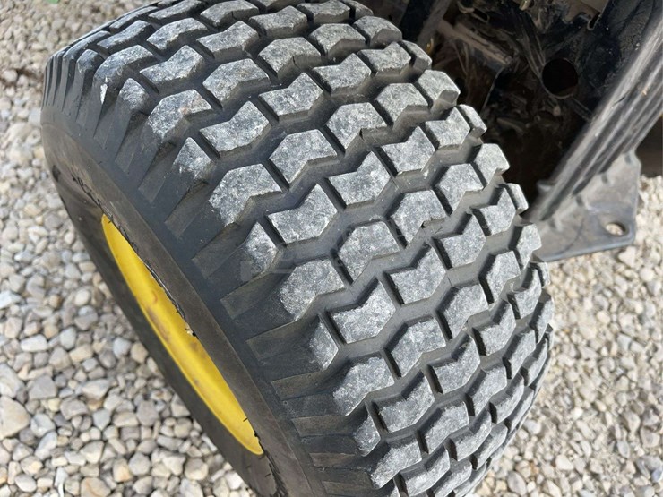 john-deere-la105-image-23