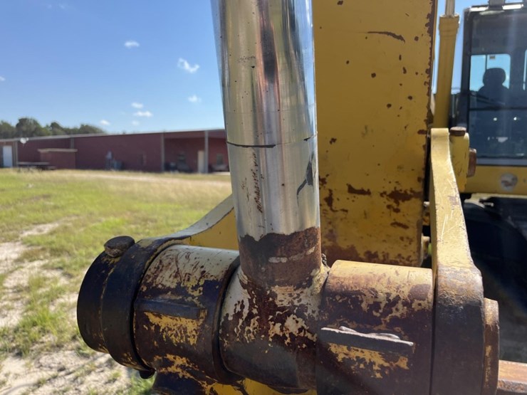 komatsu-pc228us-lc-image-27