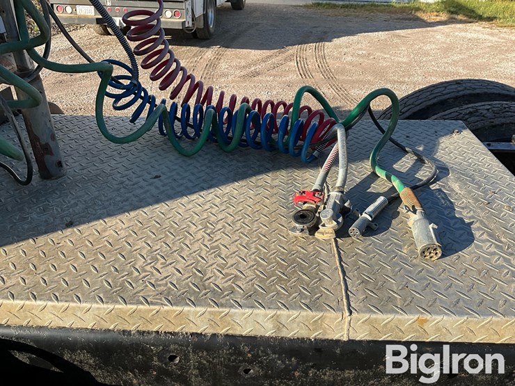 1997-mack-rd690s-image-13