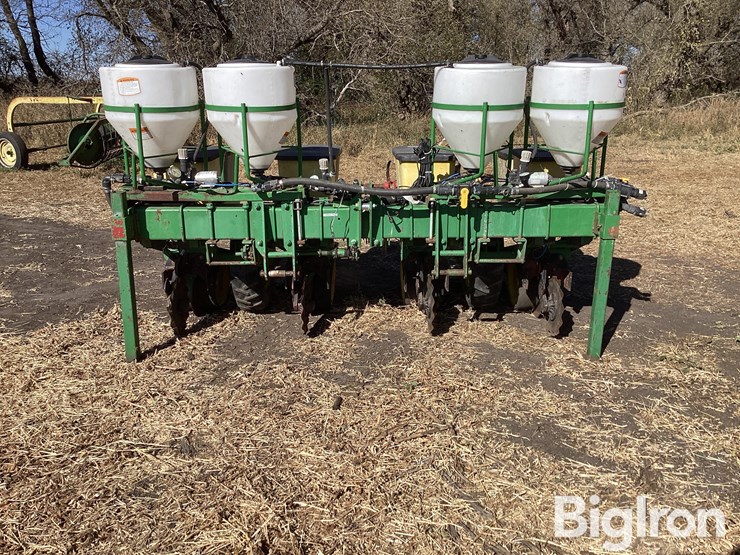 john-deere-7000-image-2