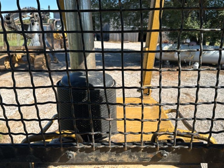 1989-caterpillar-d4h-image-33