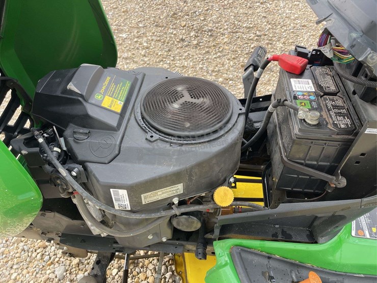 john-deere-x590-image-25