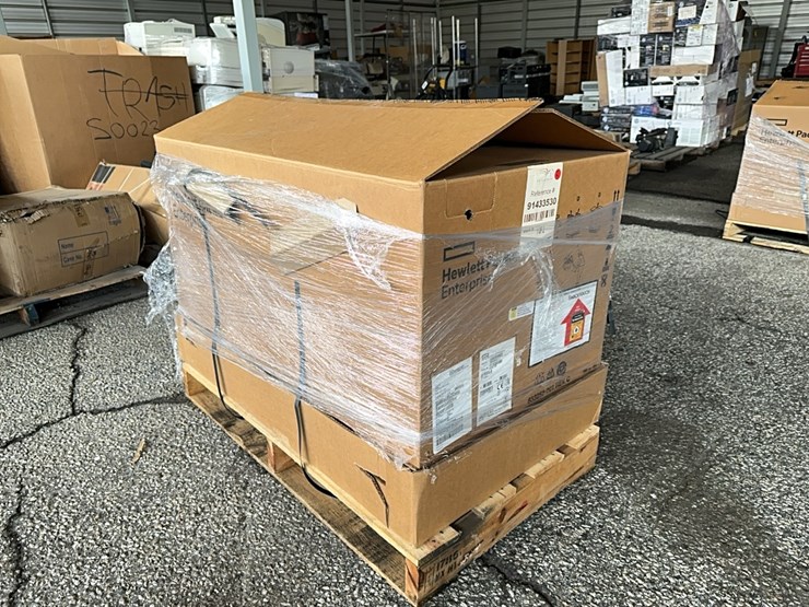 lot#--hpe-blc7000-cto-3-in-lcd-plat-enclosure--server-chasis-image-1