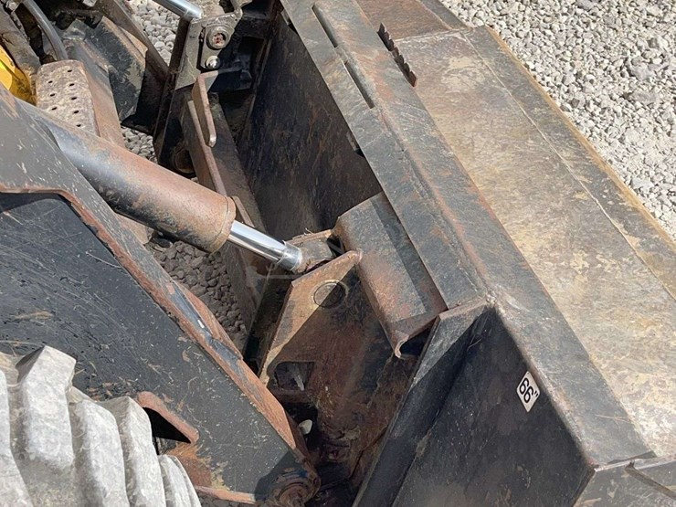 new-holland-lx665-turbo-image-12