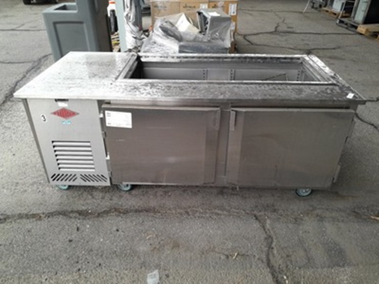 lot#--utility-refrigerator-image-1