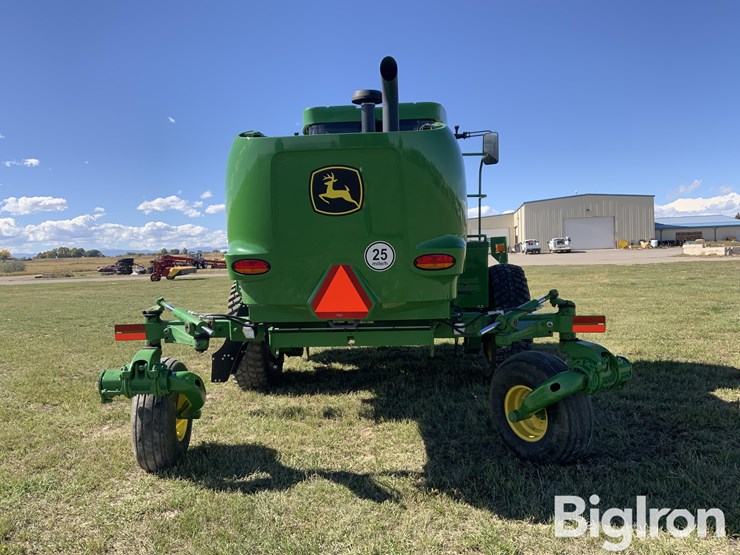 2022-john-deere-w200m-image-6