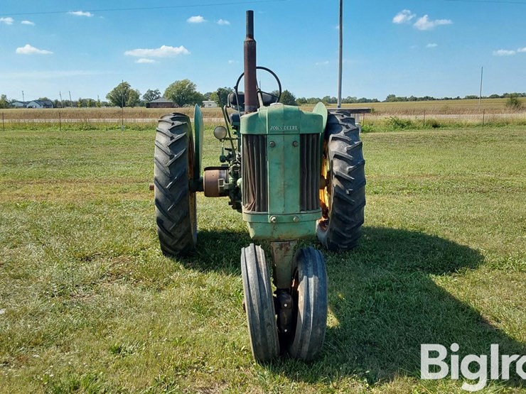 1955-john-deere-50-image-2