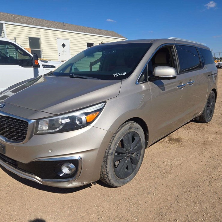 2015 KIA SEDONA