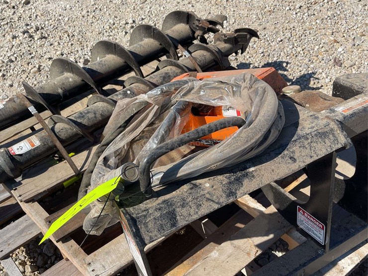 unused-skid-pro-skid-steer-auger-w/-2-augers,-from-the-estate-of-dr.-ken-buchmann-image-9