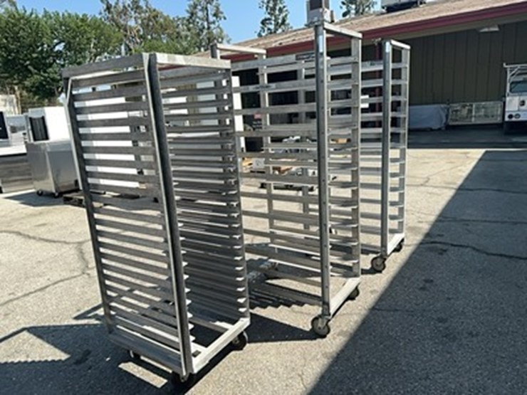 lot#--cres-cor-sheet-pan-racks-image-2