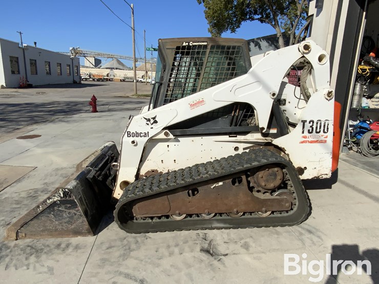 bobcat-t300-image-8