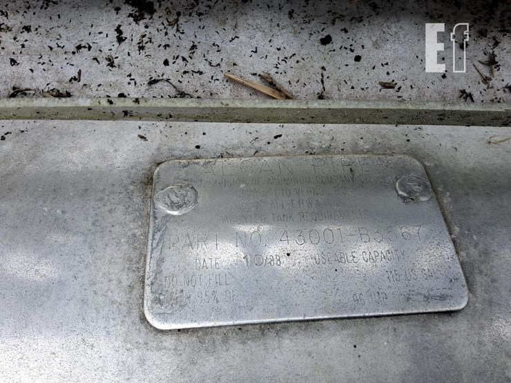 semi-fuel-tanks-115-gallon-image-3