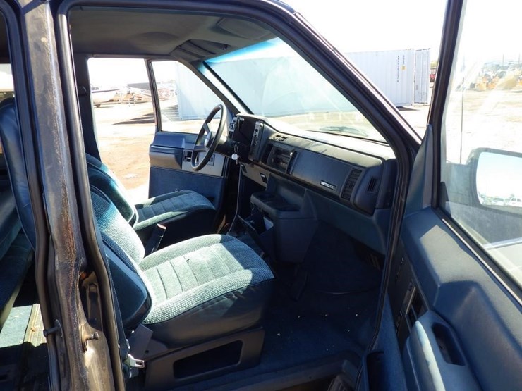 1990-chevrolet-astro-image-6