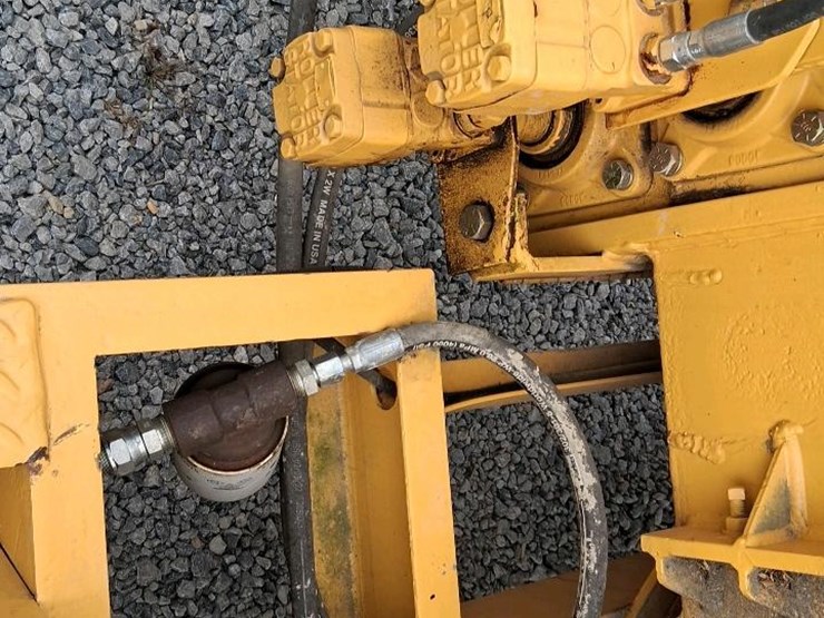 #123-•-vermeer-16"-grinder-image-47