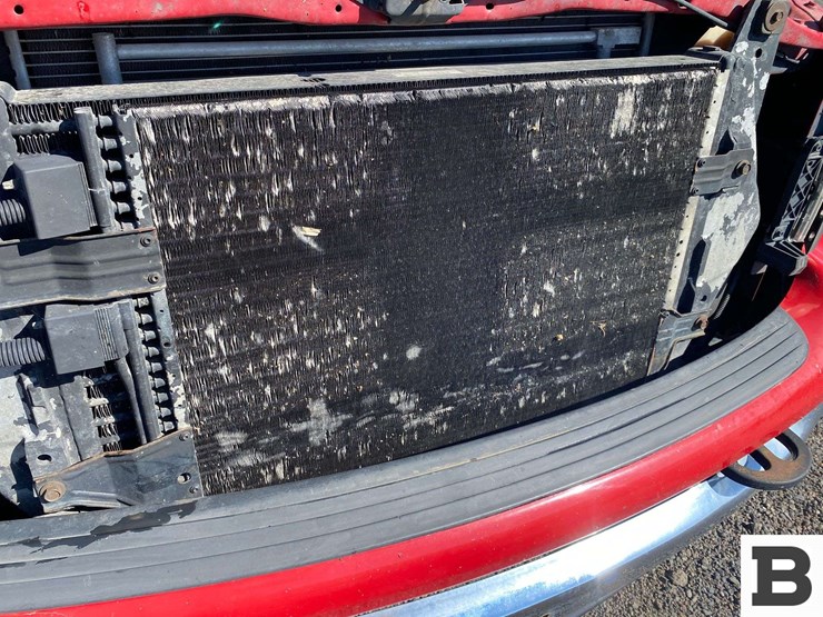 2004-dodge-ram-3500-image-40