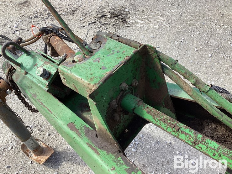 1985-john-deere-530-image-13