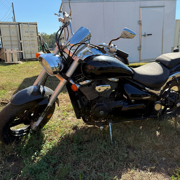 #100 • #238 • Suzuki Motorcycle