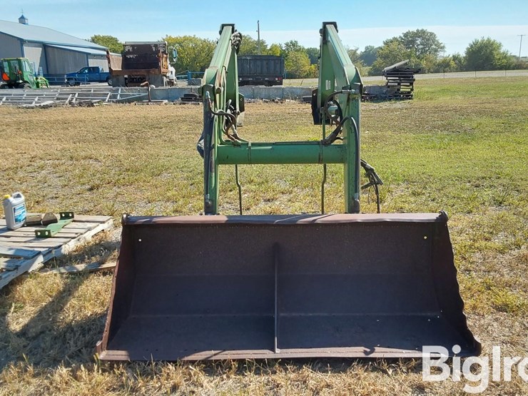 john-deere-148-image-2