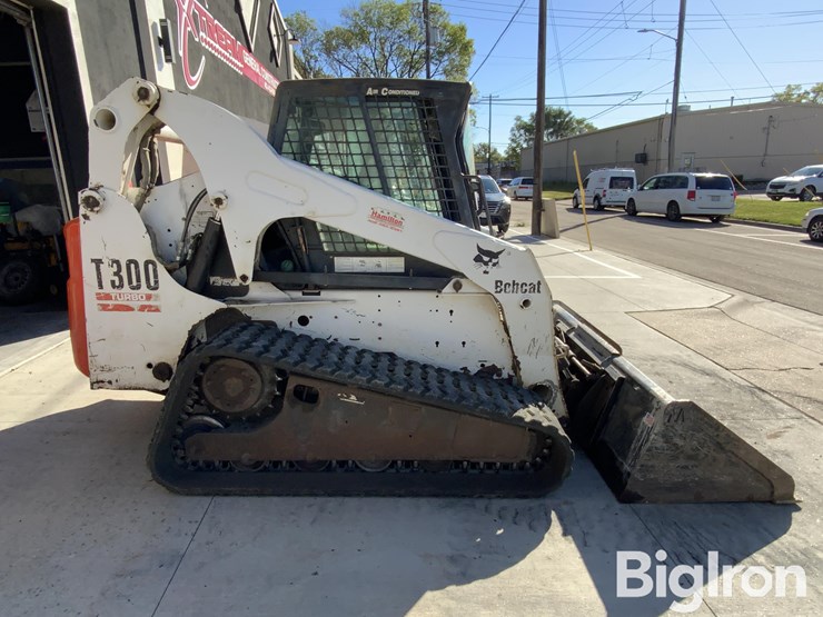 bobcat-t300-image-4