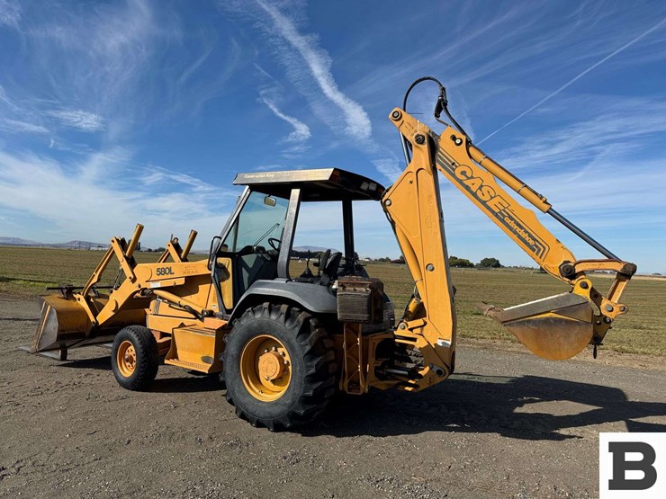 case-580l-image-3