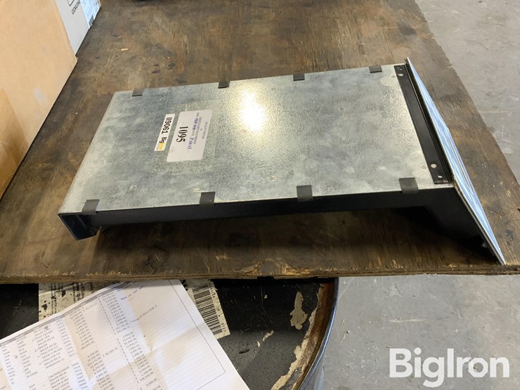 new-holland-1095-image-4