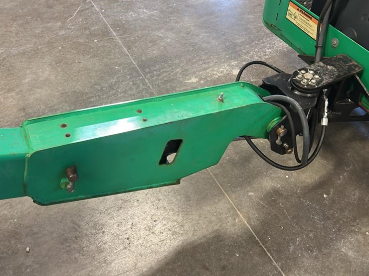 2017-jlg-e400a-image-20