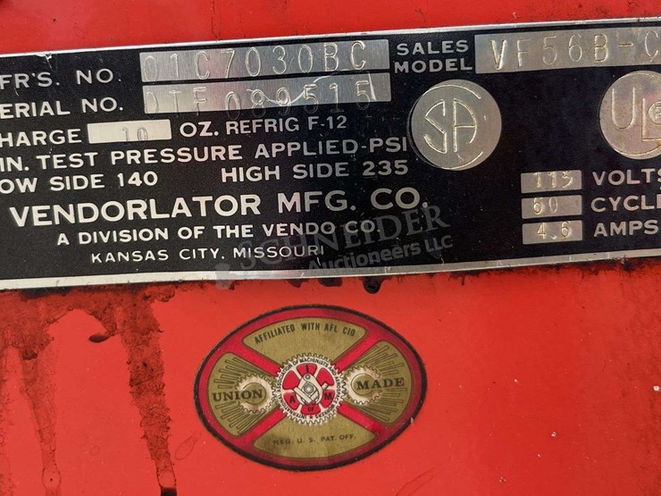 vintage-vendolator-pepsi-vending-machine-image-5