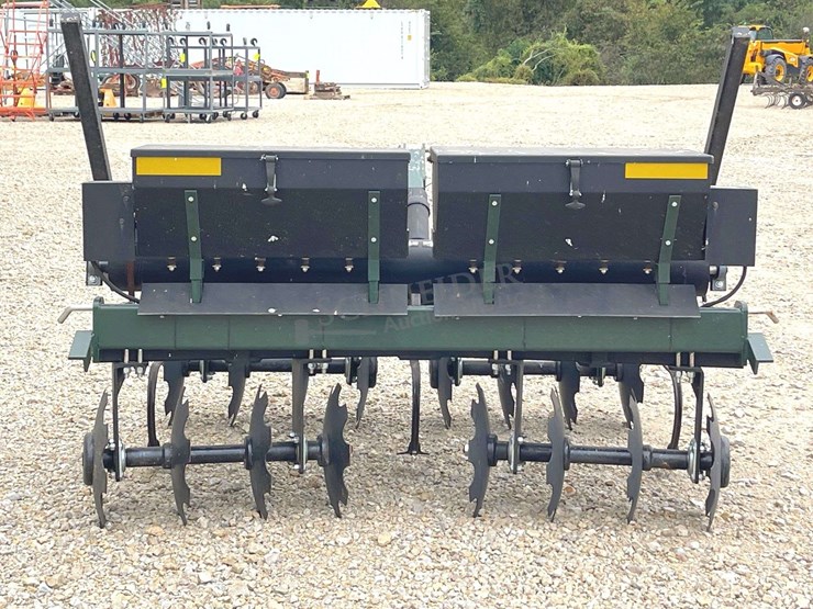 unused-plotmaster-6'-3-pt.-food-plot-disc-seeder,-from-the-estate-of-dr.-ken-buchmann-image-8