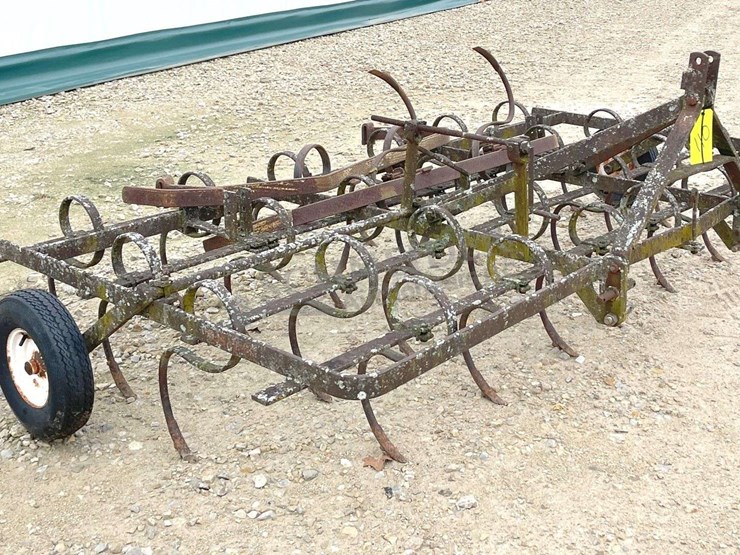 9'-3-point-spring-tooth-cultivator-image-1