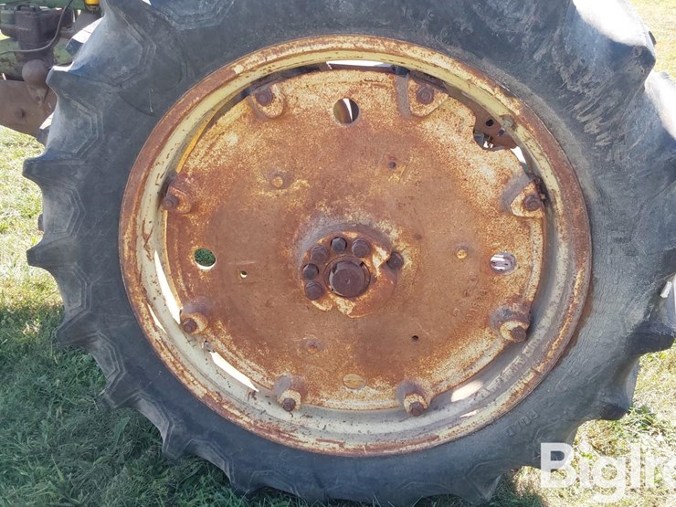 1959-john-deere-530-image-18