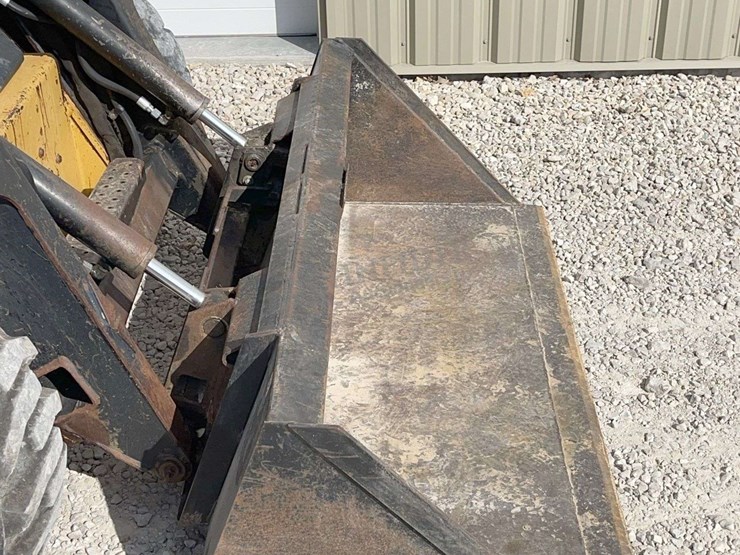 new-holland-lx665-turbo-image-11