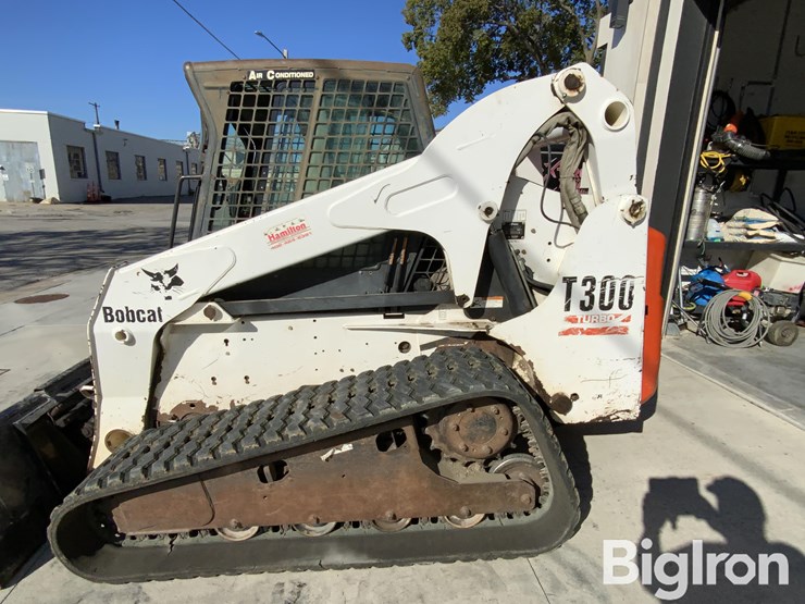 bobcat-t300-image-11