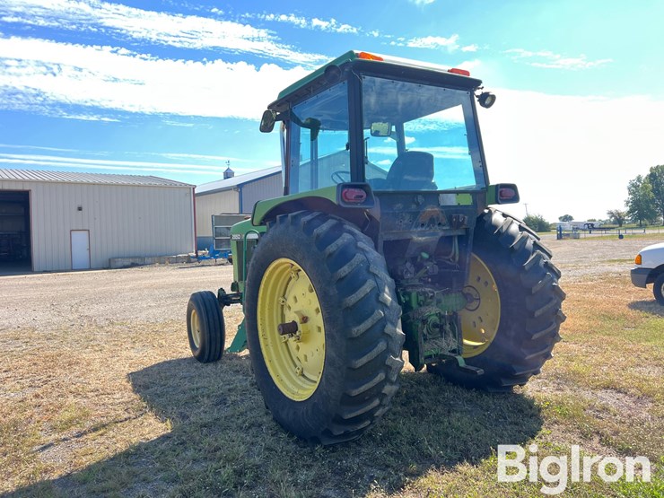 1984-john-deere-2950-image-7