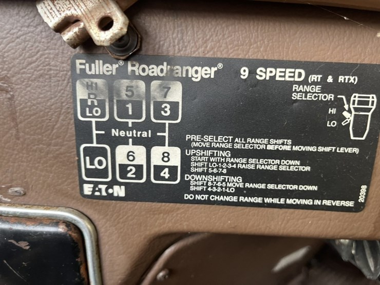 #5001-•-1988-freightliner-mb80-tandem-axle-dump-truck-image-50