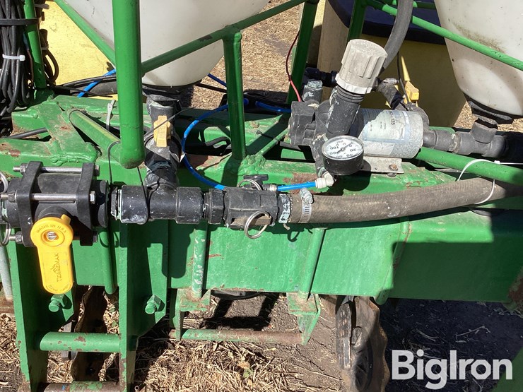 john-deere-7000-image-19