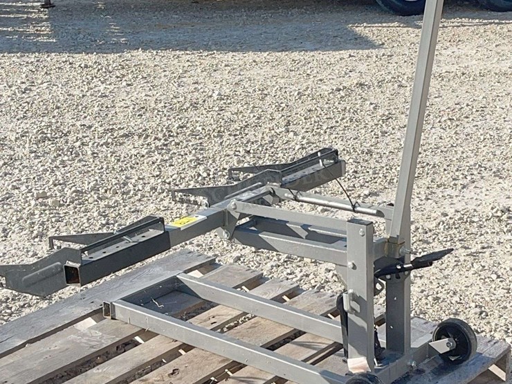 pittsburgh-300-lb.-mower/atv-lift-image-5