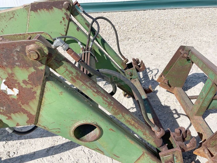 john-deere-148-image-20