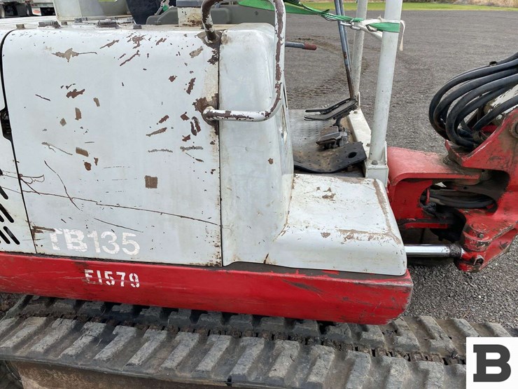 takeuchi-tb135-image-38
