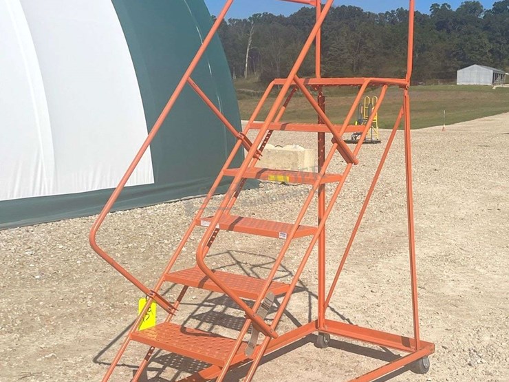 louisville-67"-rolling-steel-utility-stairs-image-1