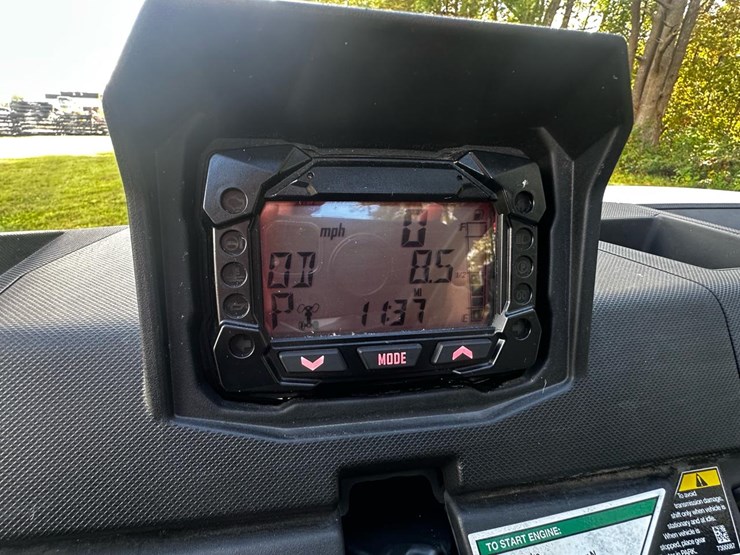 2024-bobcat-uv34-image-11