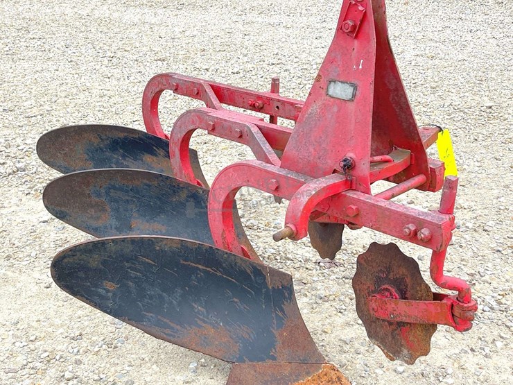 dearborn-3-12"-3-point-plow-w/-coulters-image-2