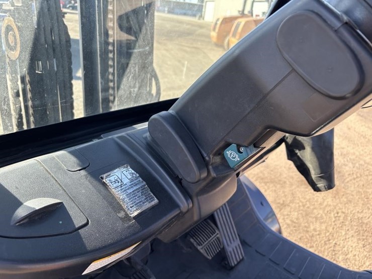 2018-toyota-8fdu30-image-19