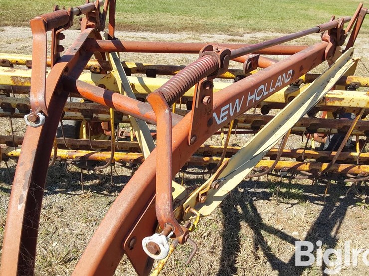 new-holland-258-image-20