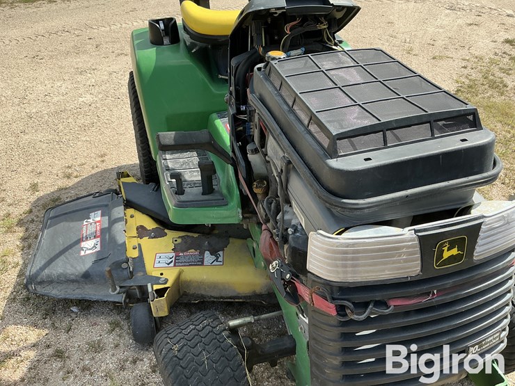 john-deere-345-image-10