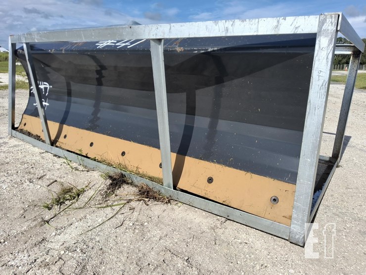 2025-wolverine-dozer-blade-84in-wide-image-3