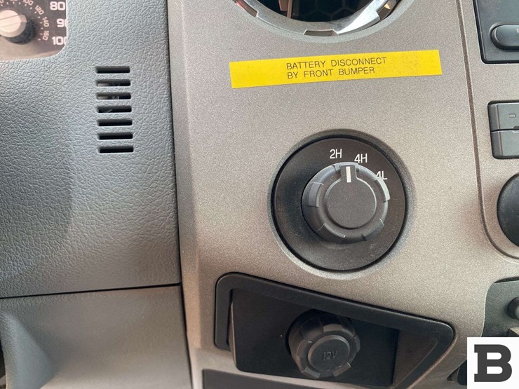 2011-ford-f450-image-47